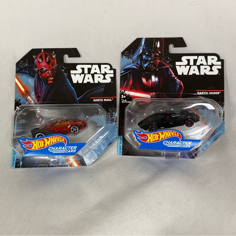 2014 Star Wars Hot Wheels Character Cars - Darth Maul & Darth Vader